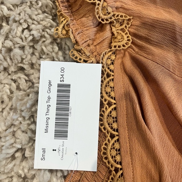 Illa Illa crop top.  New never worn. Perfect condition. Size Small. Nashville🎉 - Picture 5 of 5